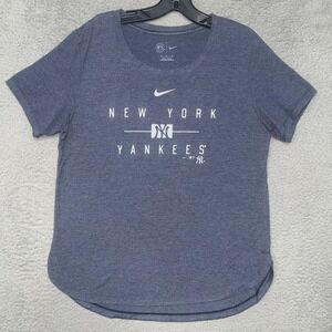 Nike New York Yankees T Shirt Women Sz M Gray Knockout Team Stack Center Swoosh